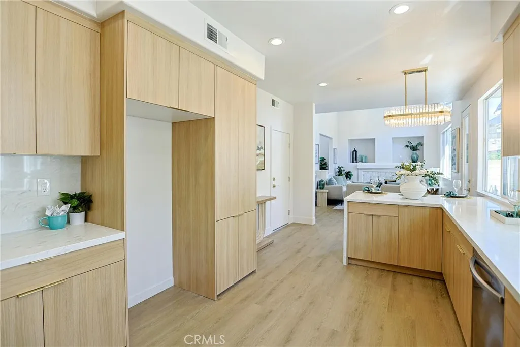 14642 Birch, Westminster, California 92683 home-pic-10