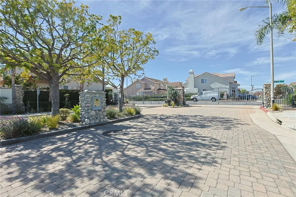 14642 Birch, Westminster, California 92683 home-pic-23