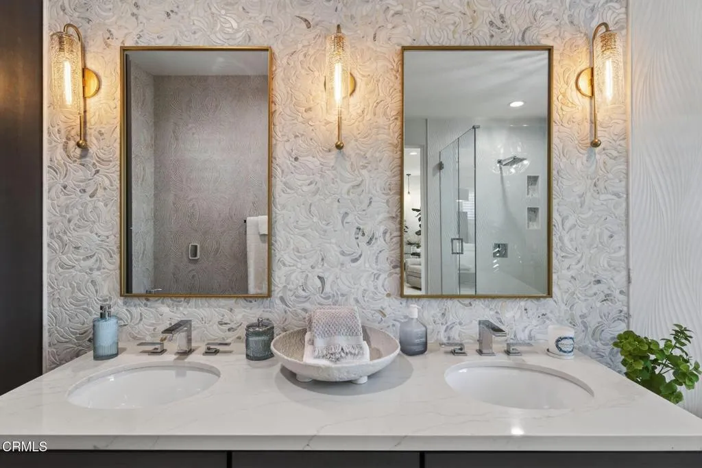 Primary suite custom tile work