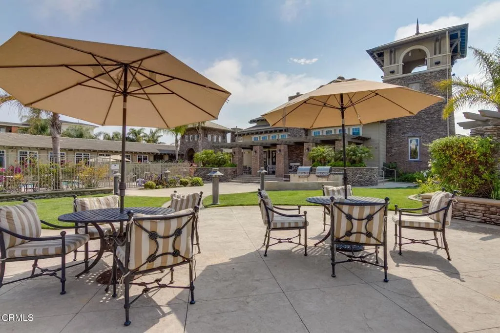 Seabridge entertaining space