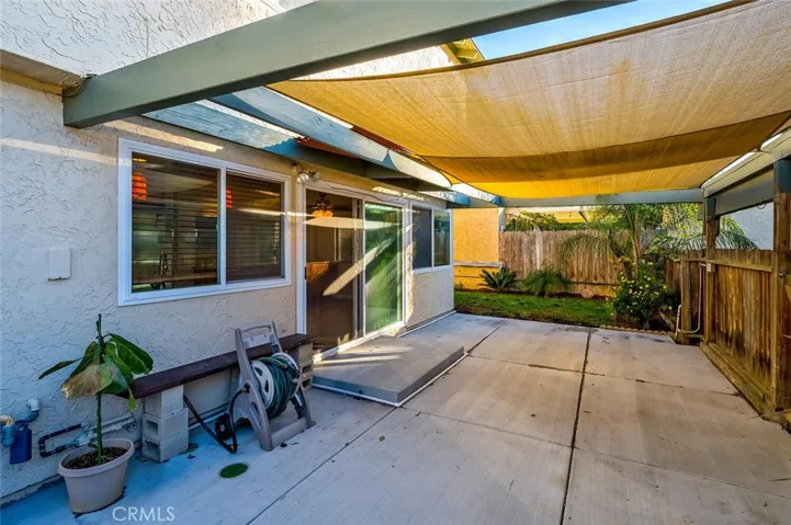 photos taken before current tenant moved-in