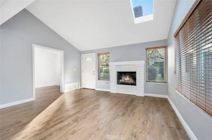 photos taken before current tenant moved-in