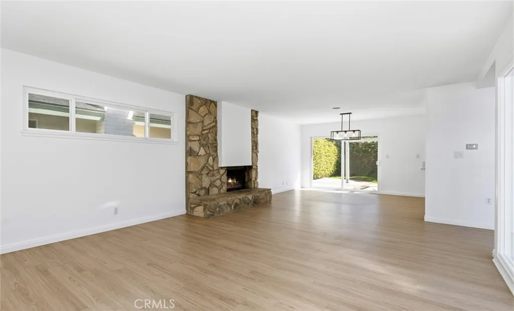 22102 Surfrider Lane, Huntington Beach, California 92646 home-pic-5