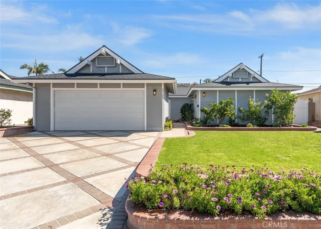 22102 Surfrider Lane, Huntington Beach, California 92646 home-pic-2