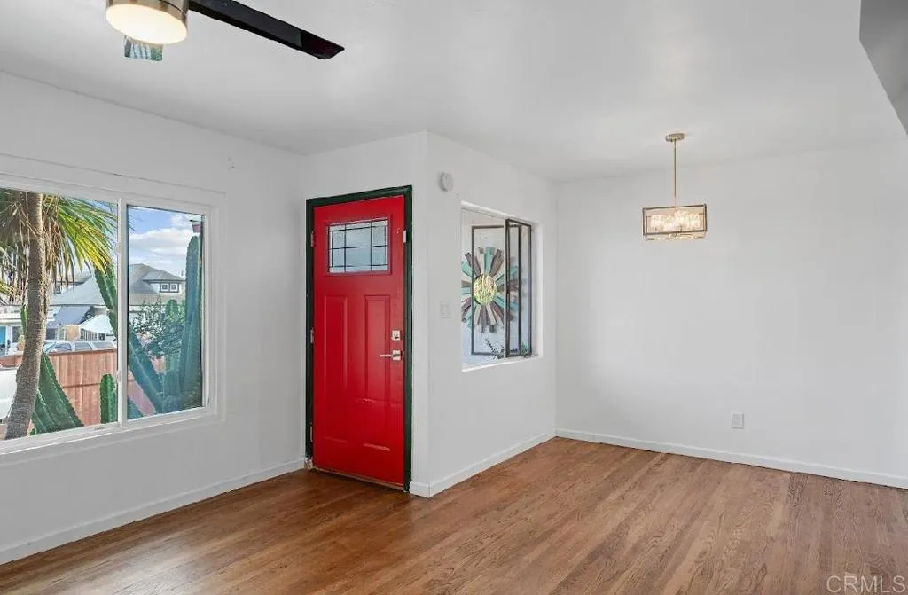 3964 Delta Street, San Diego, California 92113 home-pic-3