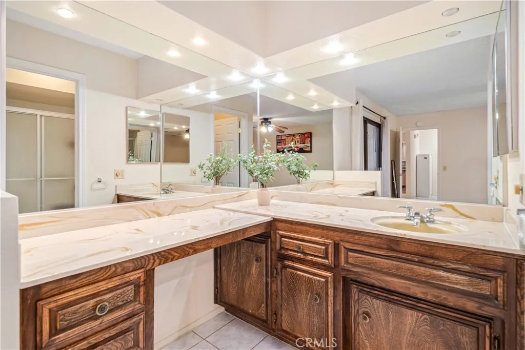 2904 W J4 Avenue, Lancaster, California 93536 home-pic-20