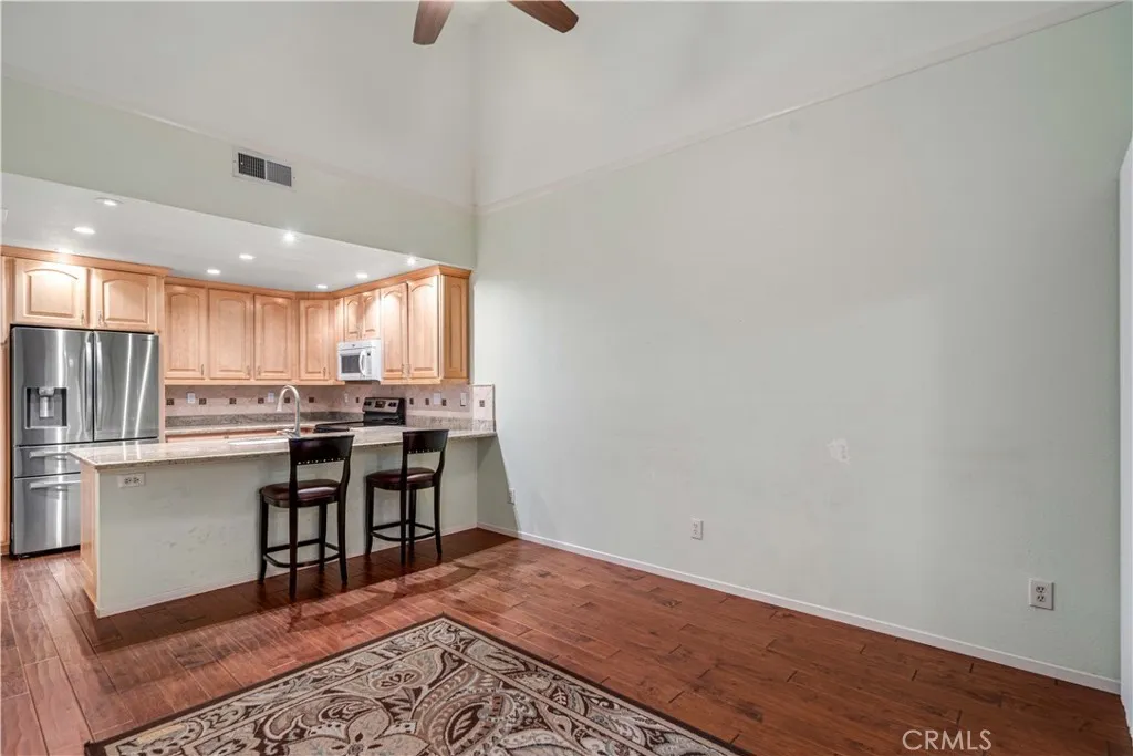 2904 W J4 Avenue, Lancaster, California 93536 home-pic-15