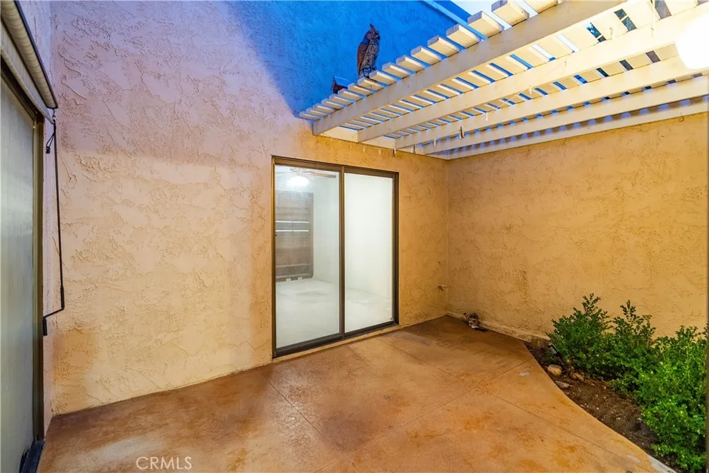 2904 W J4 Avenue, Lancaster, California 93536 home-pic-28
