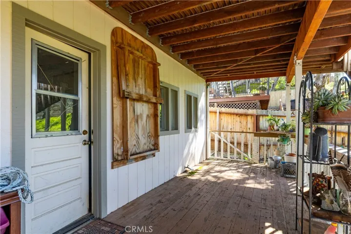 Entrance to under the home where bonus room is and room to expand