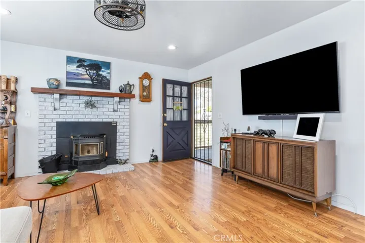 Pellet stove