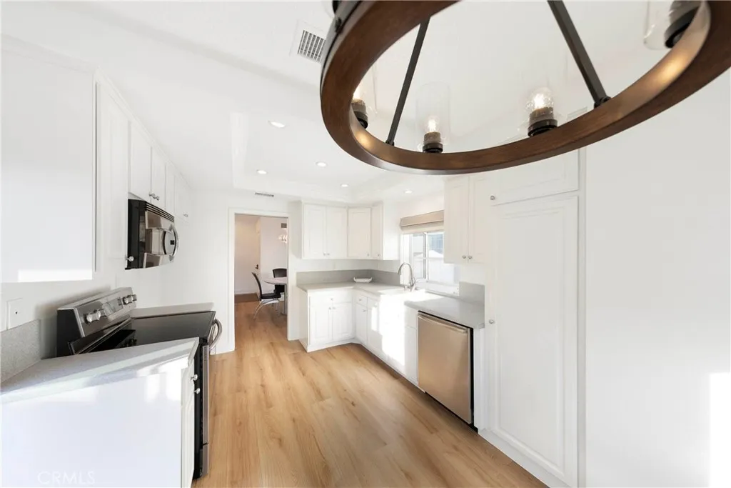 24242 Davida, Laguna Niguel, California 92677 home-pic-20