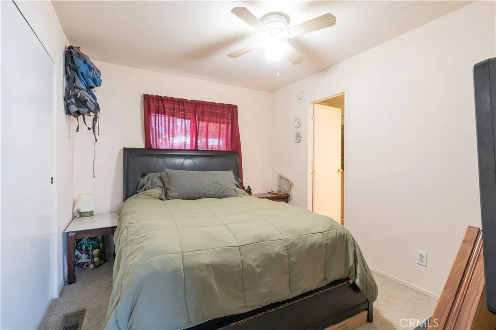 Guest bedroom