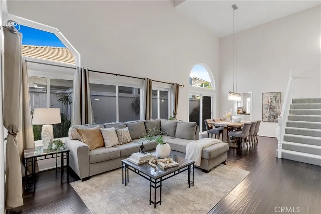 2144 Camino Laurel, San Clemente, California 92673 home-pic-7