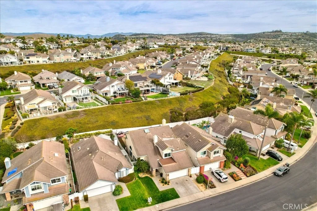 2144 Camino Laurel, San Clemente, California 92673 home-pic-47