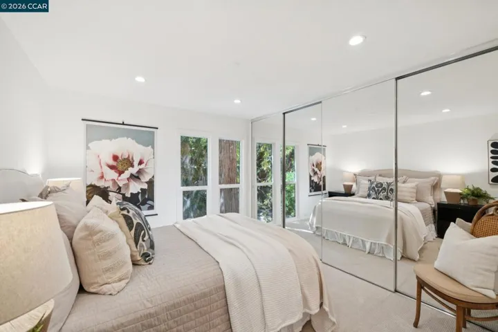 PRIVATE PRIMARY BEDROOM