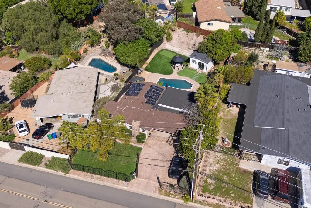 10274 Madrid Way, Spring Valley, California 91977 home-pic-2