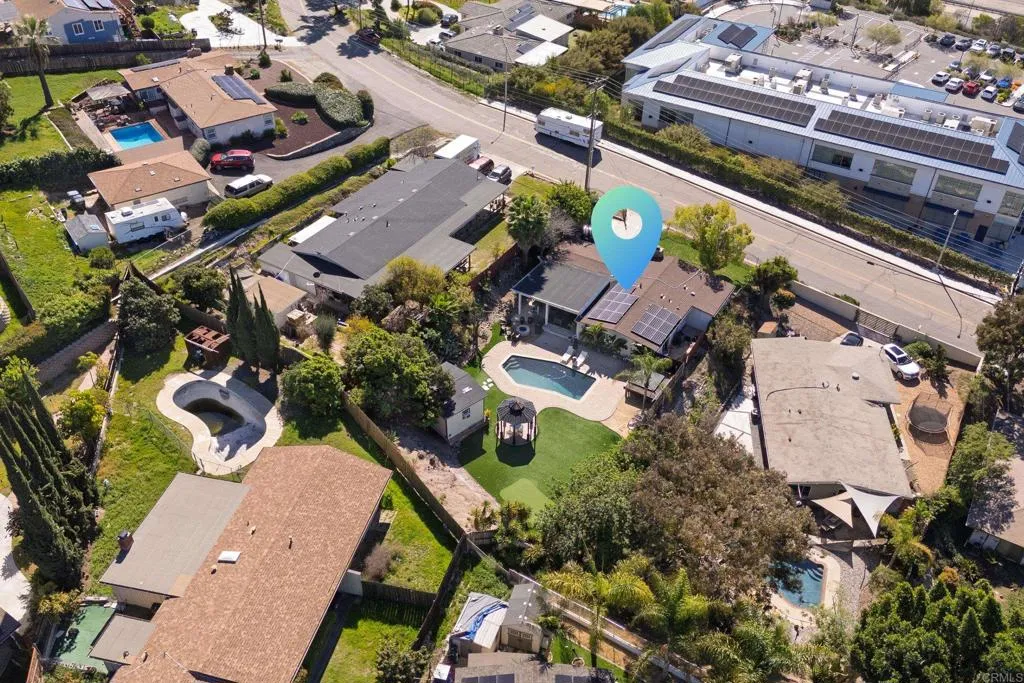 10274 Madrid Way, Spring Valley, California 91977 home-pic-14