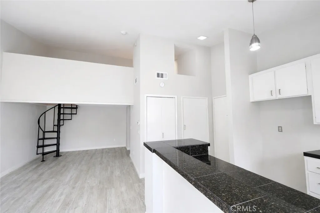10520 Lakeside N L, Garden Grove, California 92840 home-pic-3