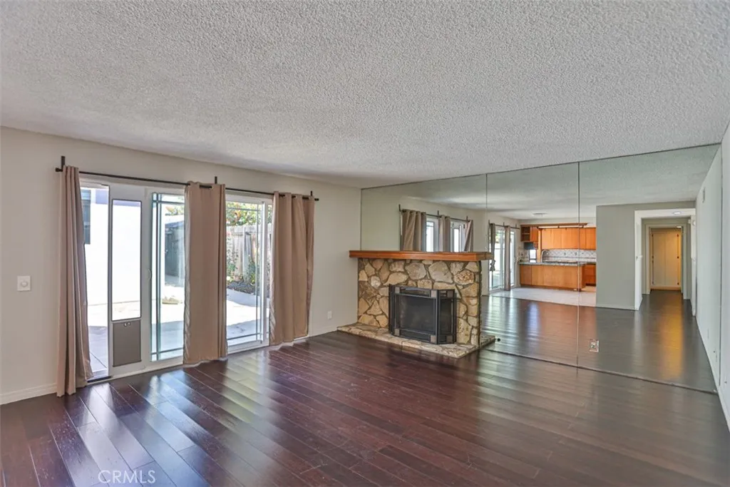 18440 Tamarind, Fountain Valley, California 92708 home-pic-25