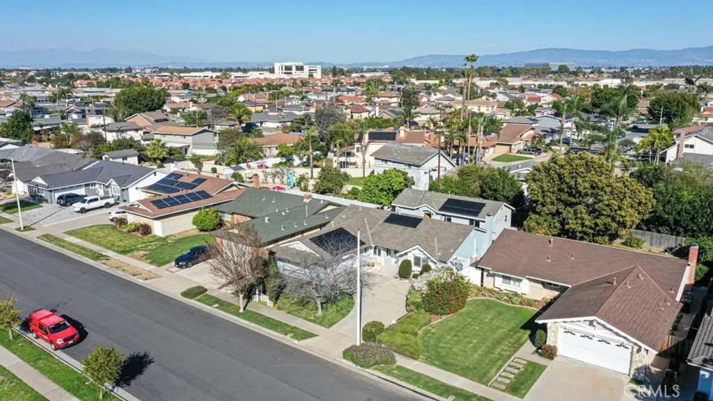18440 Tamarind, Fountain Valley, California 92708 home-pic-45