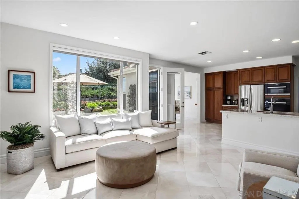 , Carlsbad, California 92011 home-pic-27