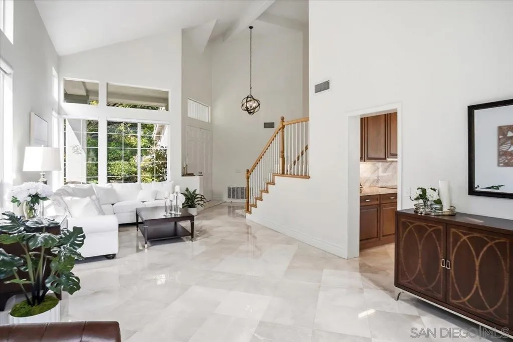 , Carlsbad, California 92011 home-pic-12