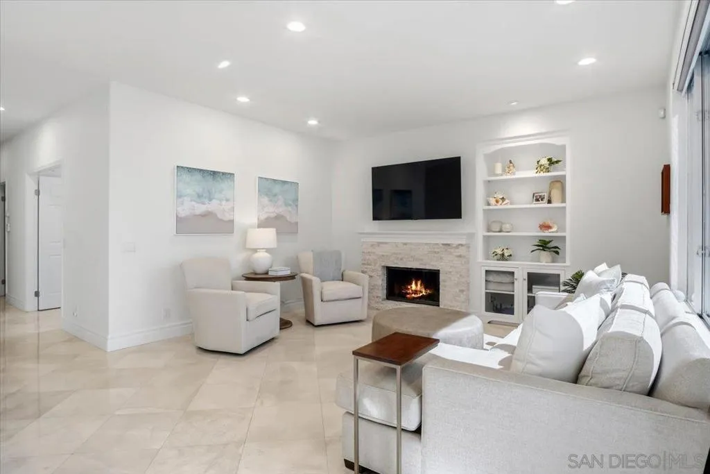 , Carlsbad, California 92011 home-pic-25