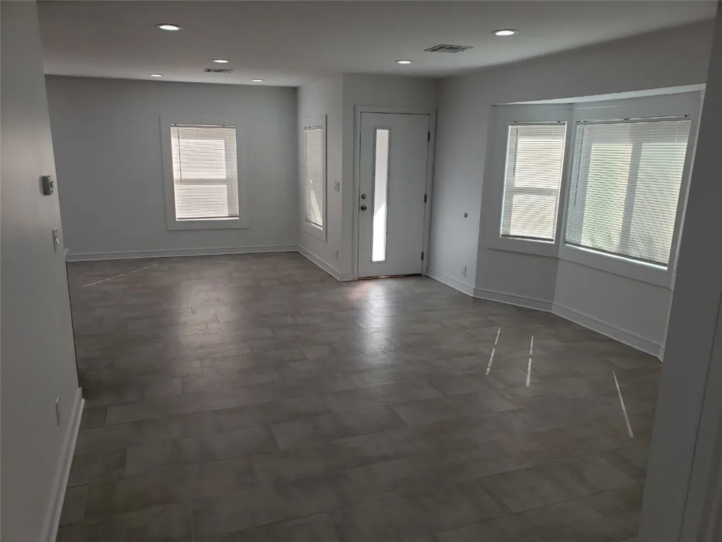 6550 Balboa, Van Nuys, California 91406 home-pic-29