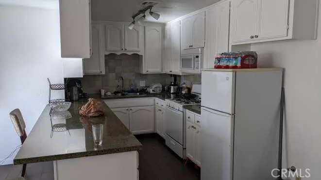 6550 Balboa, Van Nuys, California 91406 home-pic-21