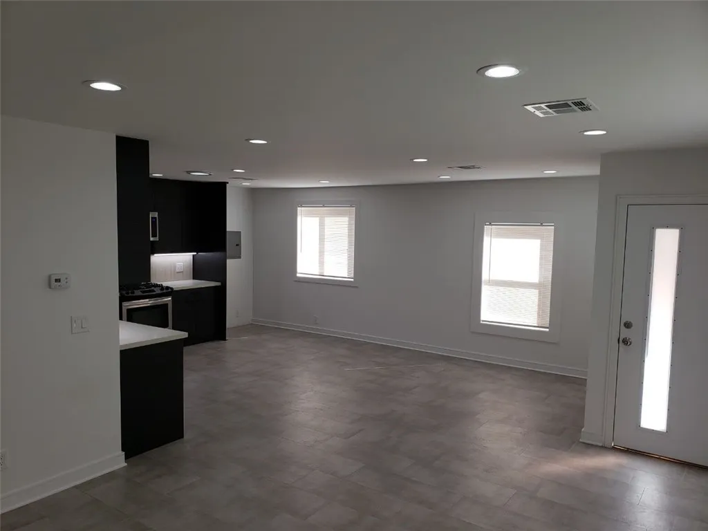 6550 Balboa, Van Nuys, California 91406 home-pic-27