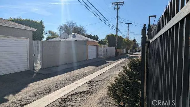 6550 Balboa, Van Nuys, California 91406 home-pic-45