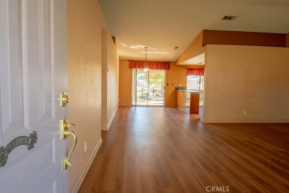 36916 95th Street E, Littlerock, California 93543 home-pic-3