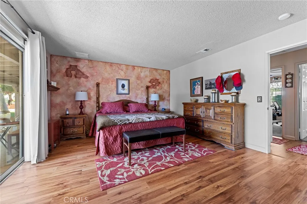 36916 95th Street E, Littlerock, California 93543 home-pic-16