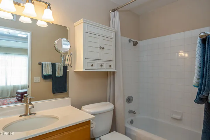 DOWNSTAIRS BATHROOM