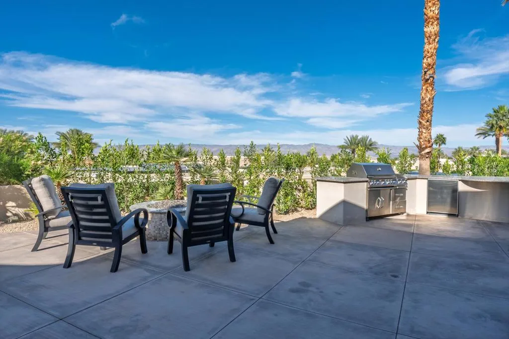 7 Mirada Circle, Rancho Mirage, California 92270 home-pic-18