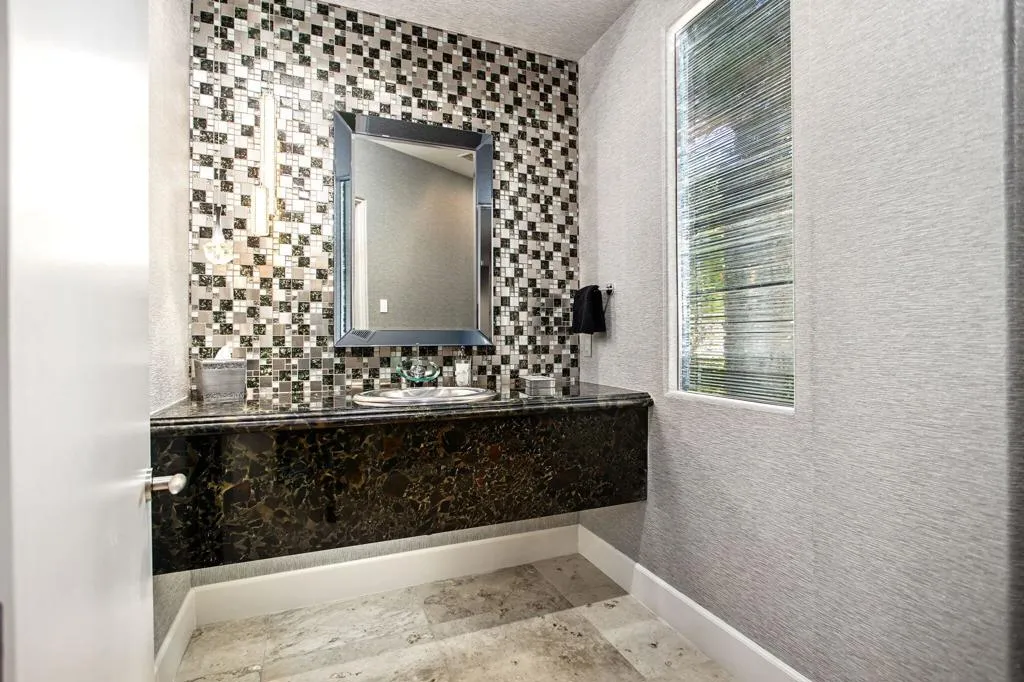 7 Mirada Circle, Rancho Mirage, California 92270 home-pic-51