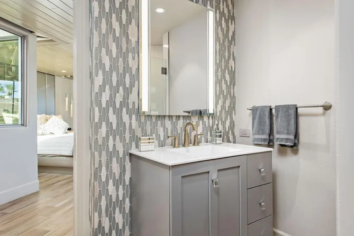 125-web-or-mls-Mirada Cir093