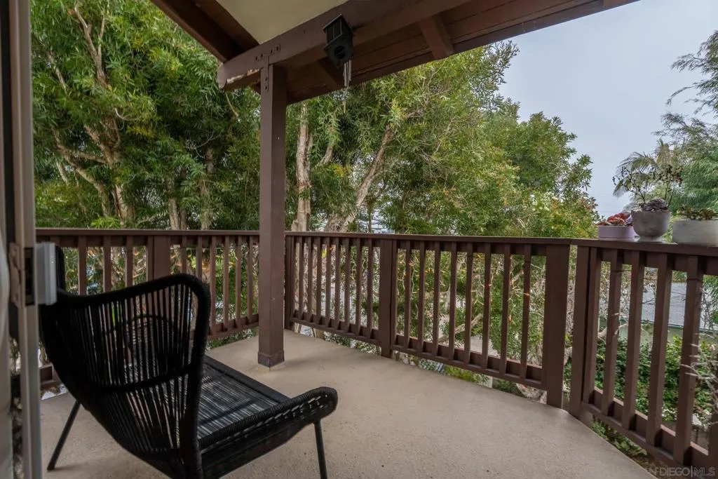 175 Maple Ave 4, Carlsbad, California 92008 home-pic-10