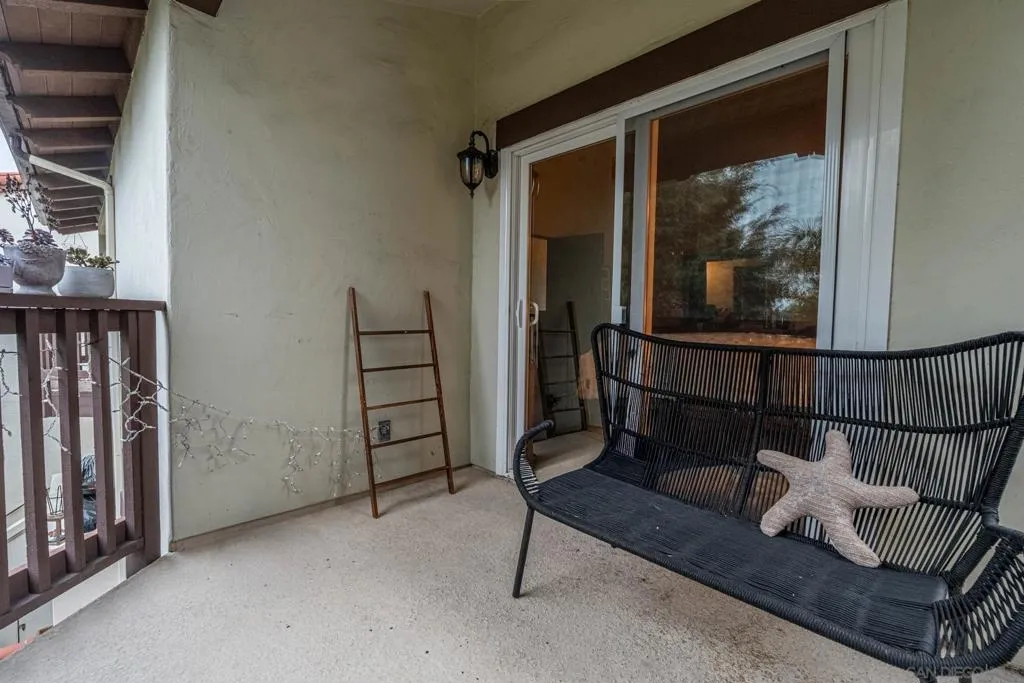 175 Maple Ave 4, Carlsbad, California 92008 home-pic-9