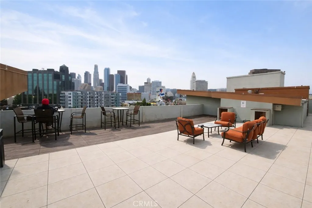 100 S Alameda 162, Los Angeles, California 90012 home-pic-1