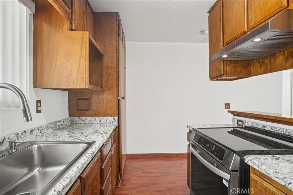 7100 Cerritos Avenue 86, Stanton, California 90680 home-pic-10