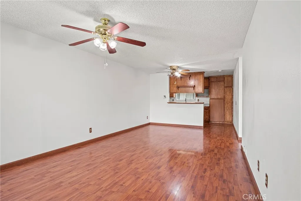 7100 Cerritos Avenue 86, Stanton, California 90680 home-pic-34