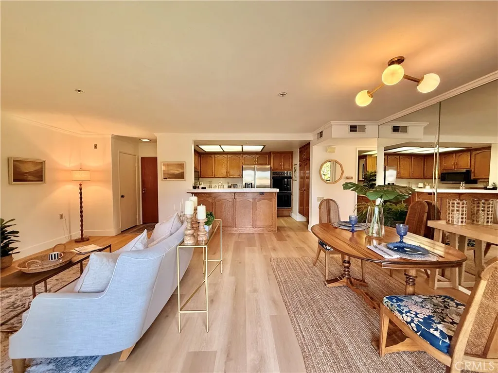 13601 Del Monte Drive 54a, Seal Beach, California 90740 home-pic-11