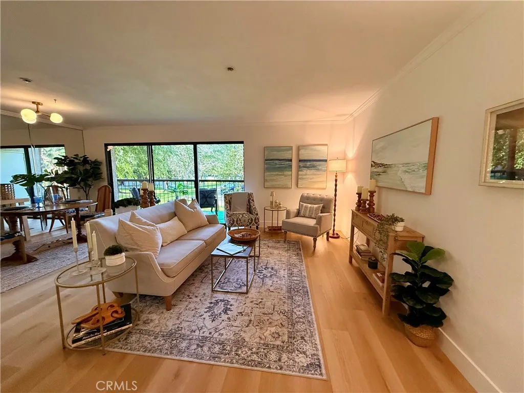 13601 Del Monte Drive 54a, Seal Beach, California 90740 home-pic-3