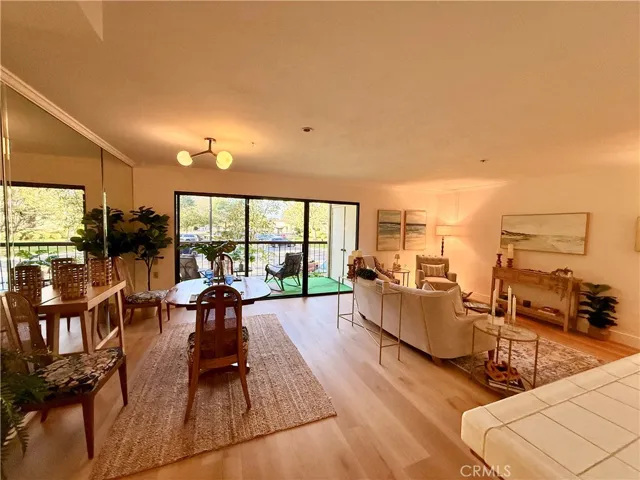 13601 Del Monte Drive 54a, Seal Beach, California 90740
