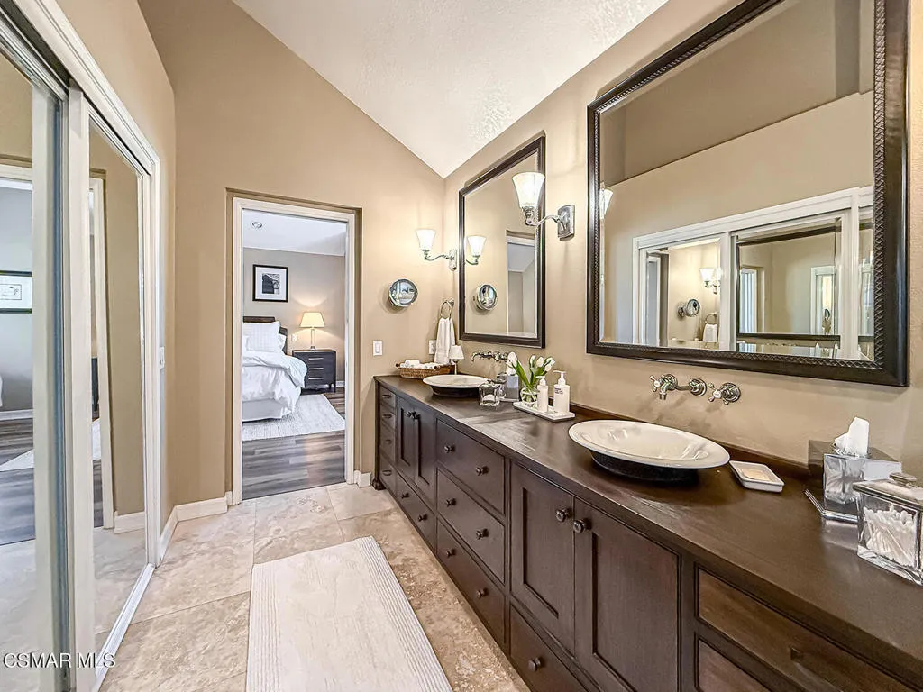 628 Silverwheel Place, Newbury Park, California 91320 home-pic-49