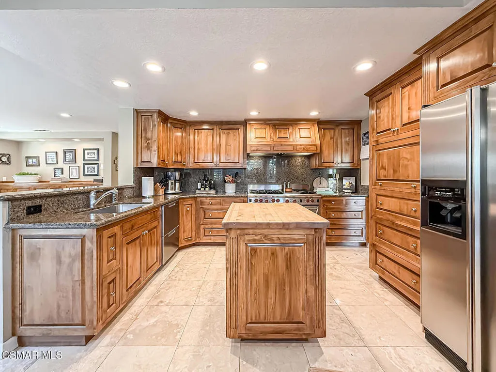 628 Silverwheel Place, Newbury Park, California 91320 home-pic-21