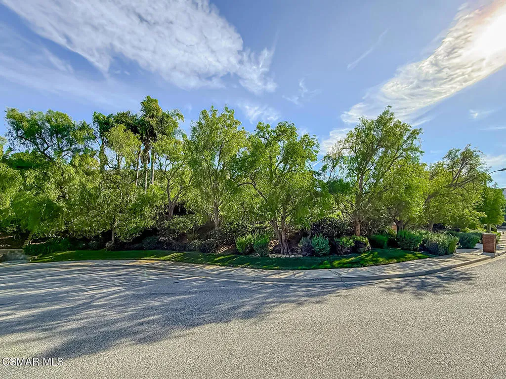 628 Silverwheel Place, Newbury Park, California 91320 home-pic-8