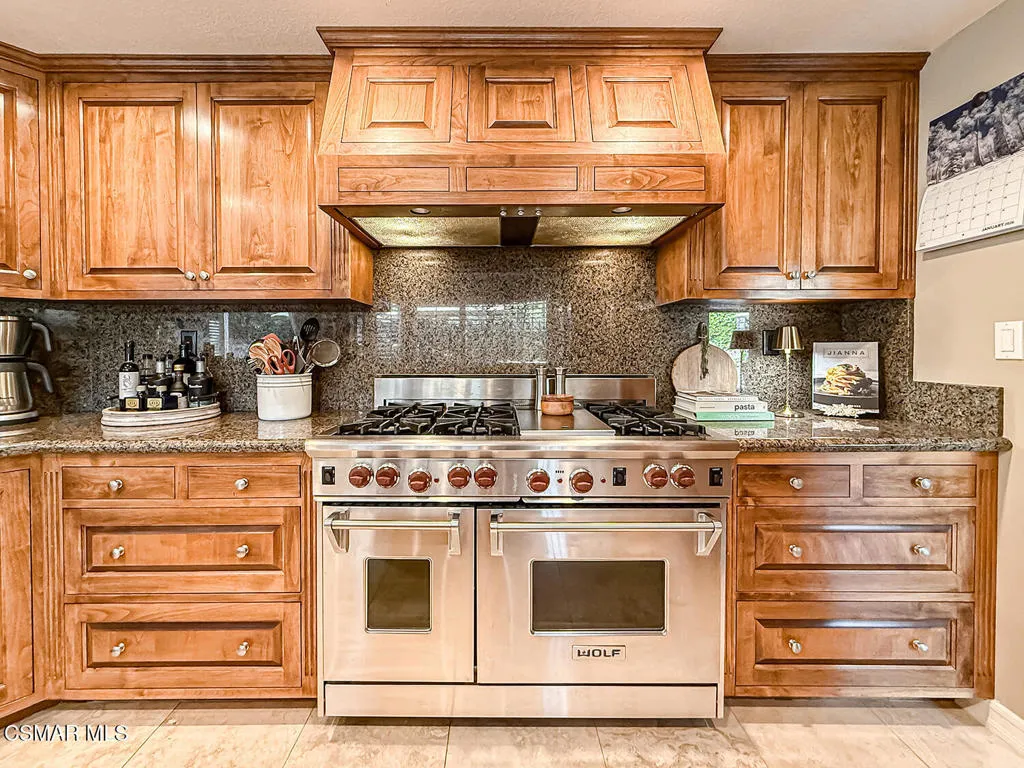 628 Silverwheel Place, Newbury Park, California 91320 home-pic-24