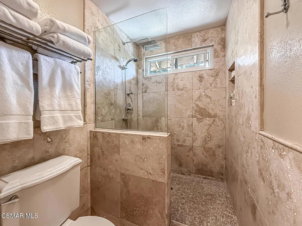 628 Silverwheel Place, Newbury Park, California 91320 home-pic-38